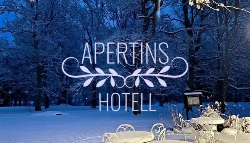 Apertins Hotell Kil Exteriér fotografie